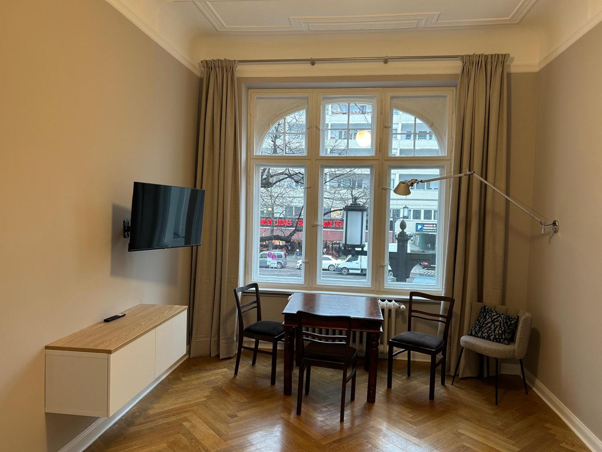 Bismarcks Berlin Apartment Exterior photo