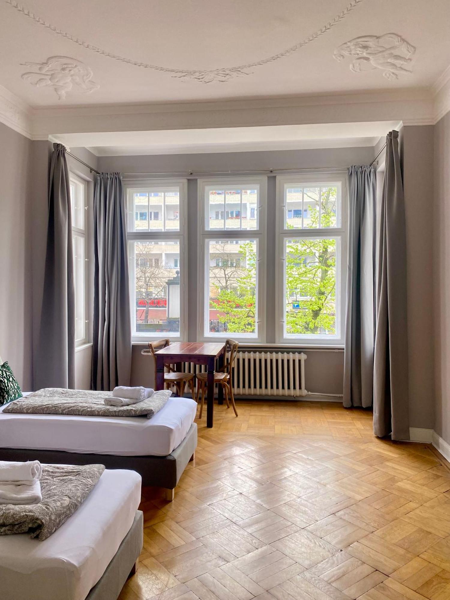 Bismarcks Berlin Apartment Exterior photo