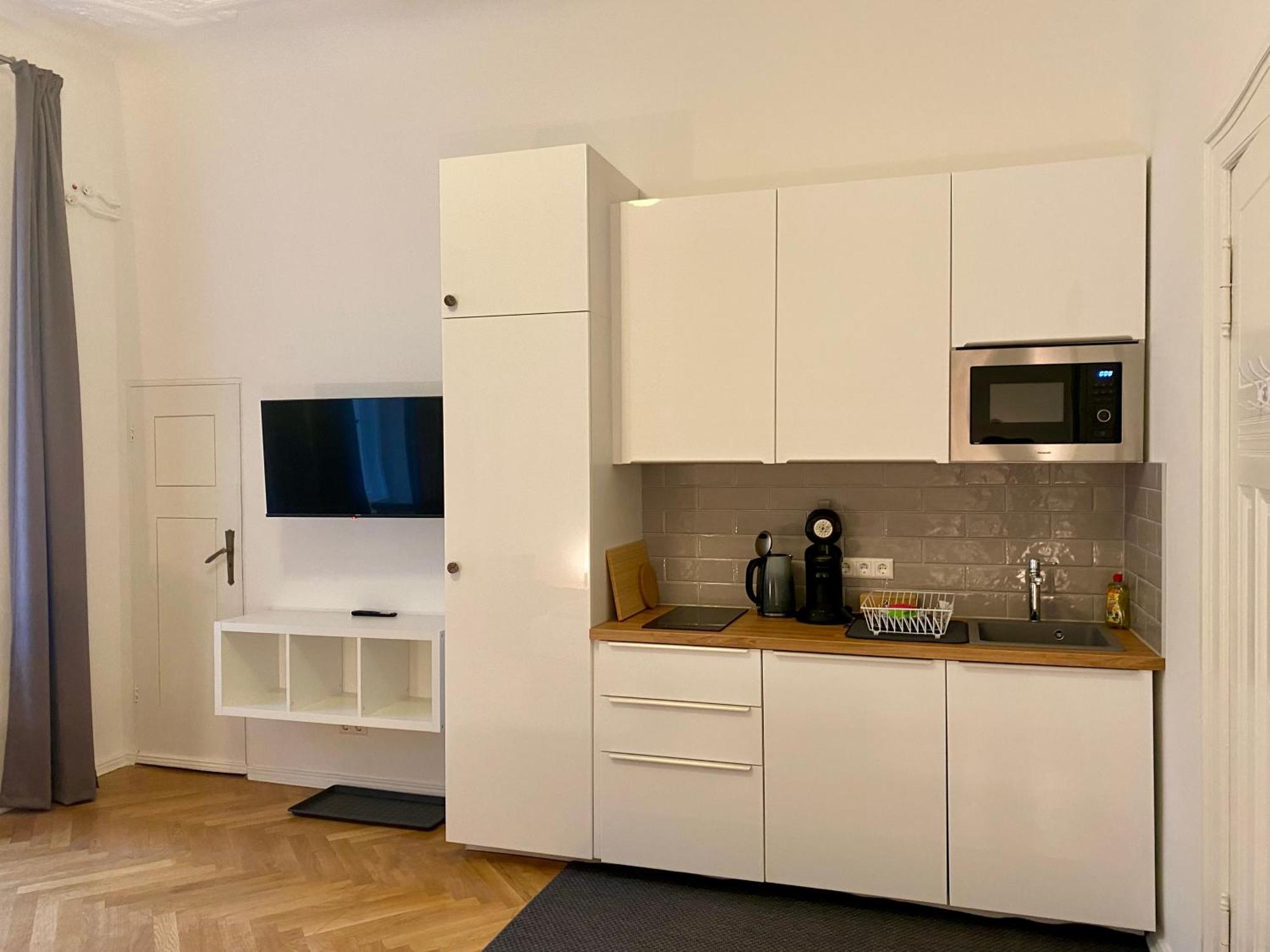 Bismarcks Berlin Apartment Exterior photo