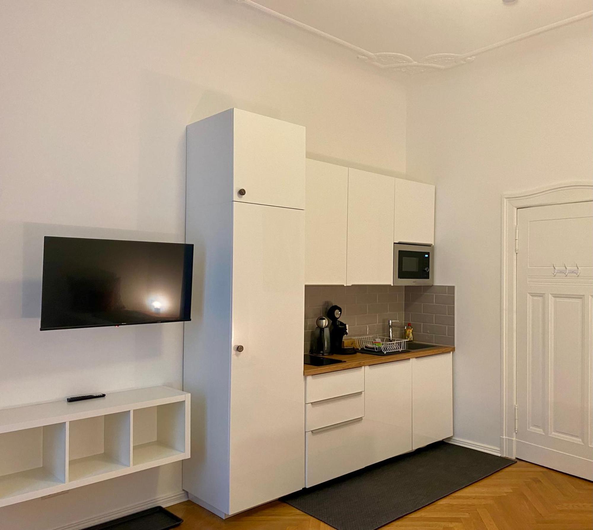 Bismarcks Berlin Apartment Exterior photo